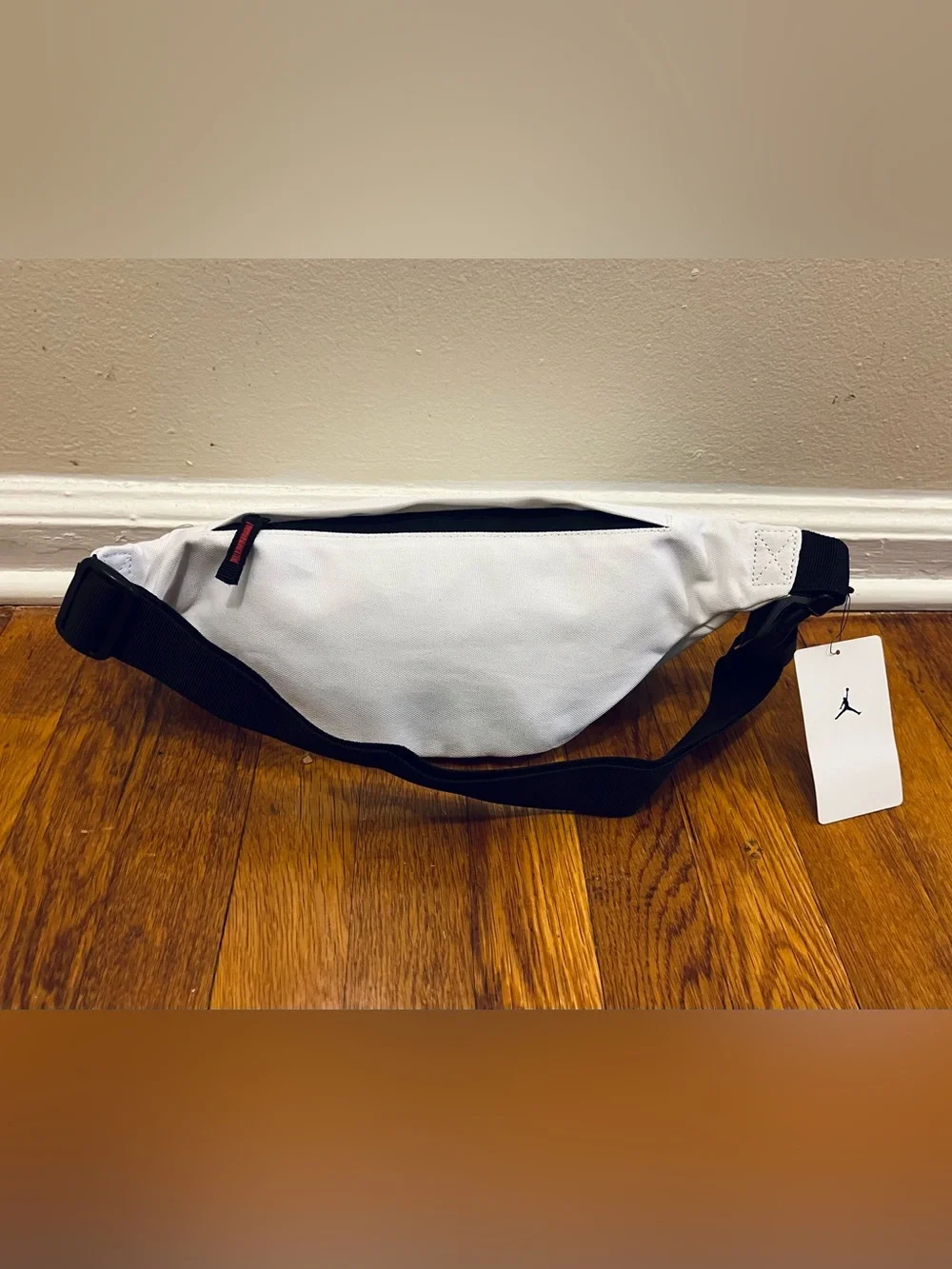 Nike Air Jordan Hip Pack Fanny Belt Bag Waist Crossbody 9B0533-001 White
